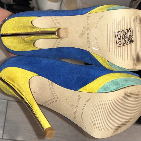 Enzo Angiolini suede tricolor pumps - Picture 4 of 4